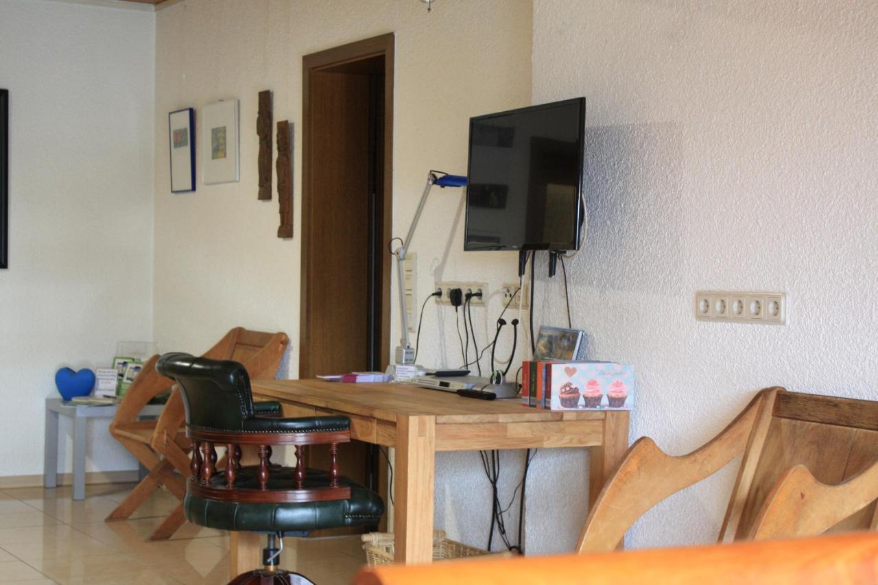 נוינקירכן Apartment Charlotte מראה חיצוני תמונה